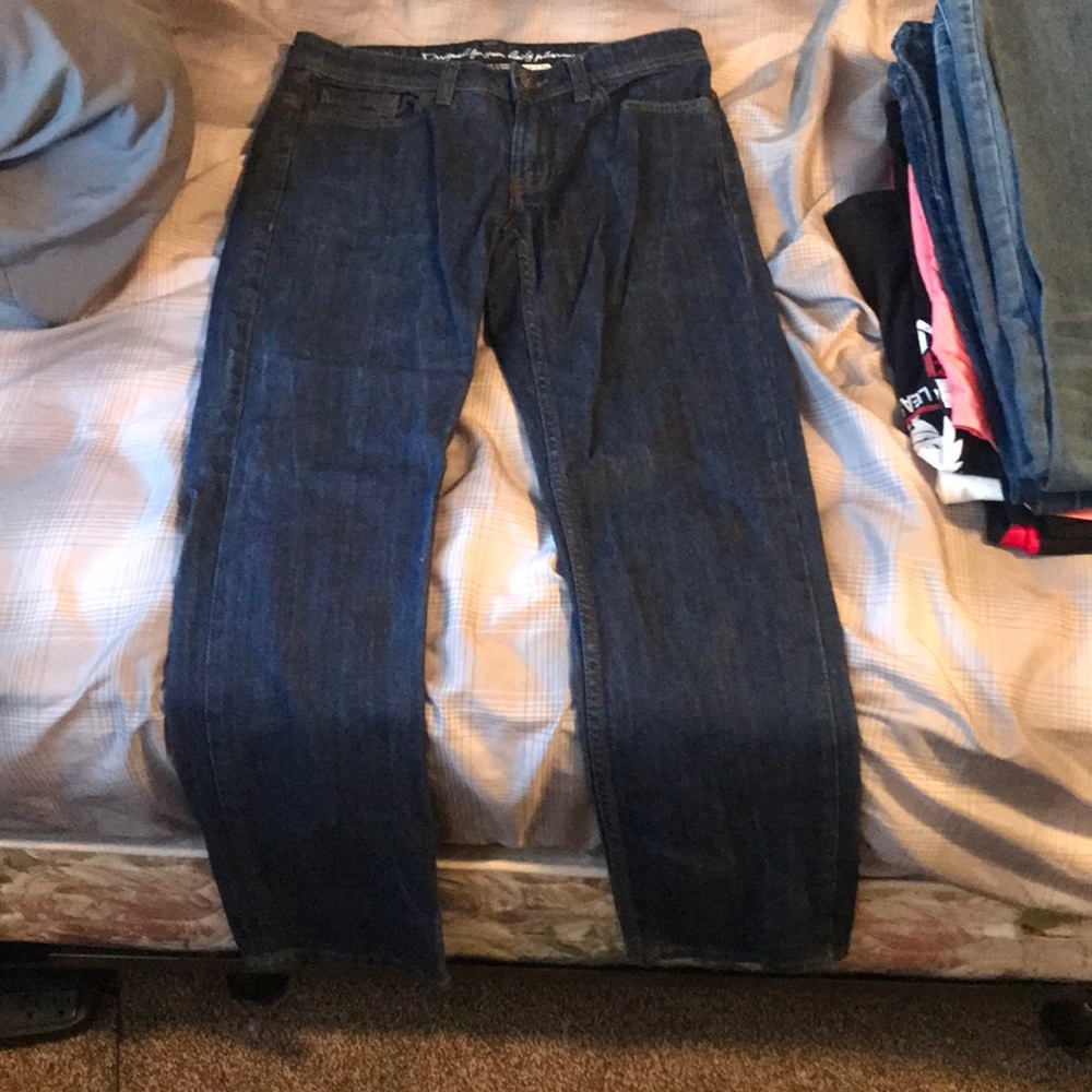 Men’s dark blue jeans
